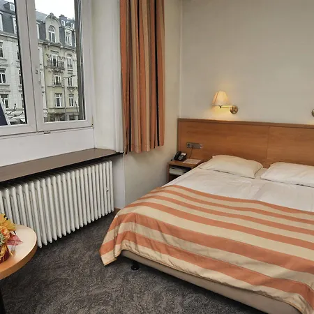 Molitor Hotel