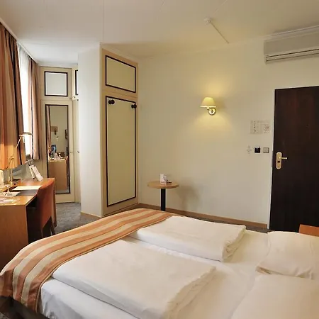 Hotel Molitor